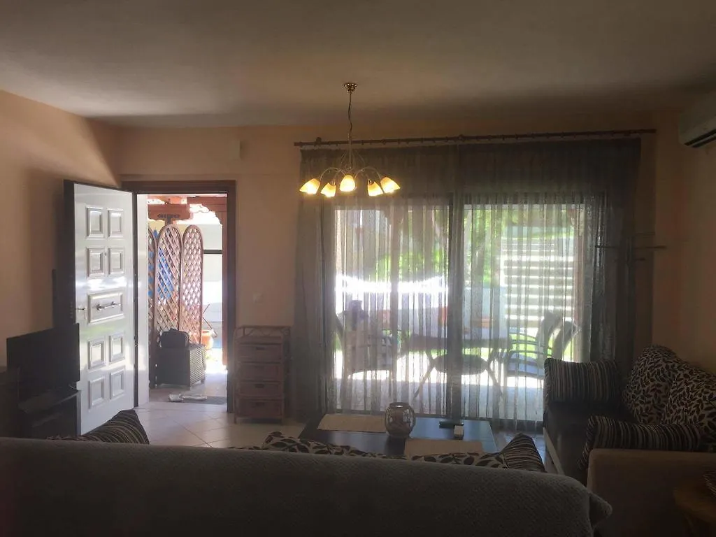 Chanioti Center Apartment Grecja